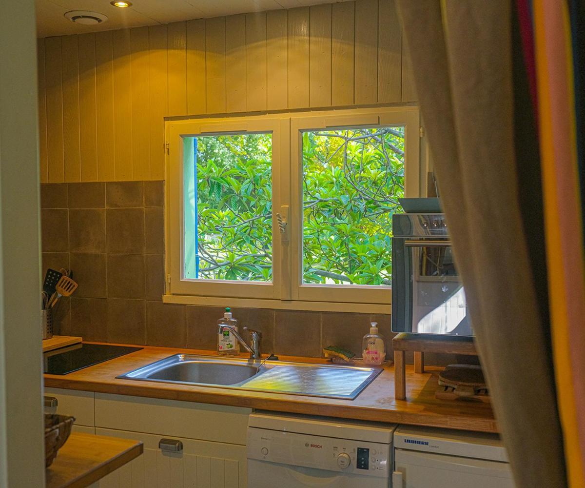 Le Cabanon Villa Le Thor Bagian luar foto